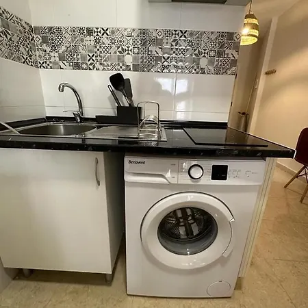 Bohemian Irugarhouse Apartment